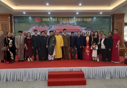 Lễ trao quyết định cơ cấu nhân sự hội đồng các dòng họ Việt Nam 